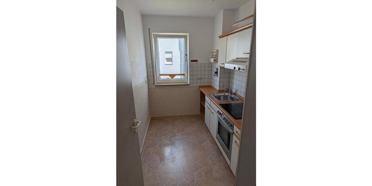 Etagenwohnung Schwandorf - 3 Zimmer, 78 m&sup2;, 670&euro; | Angebot:26698823