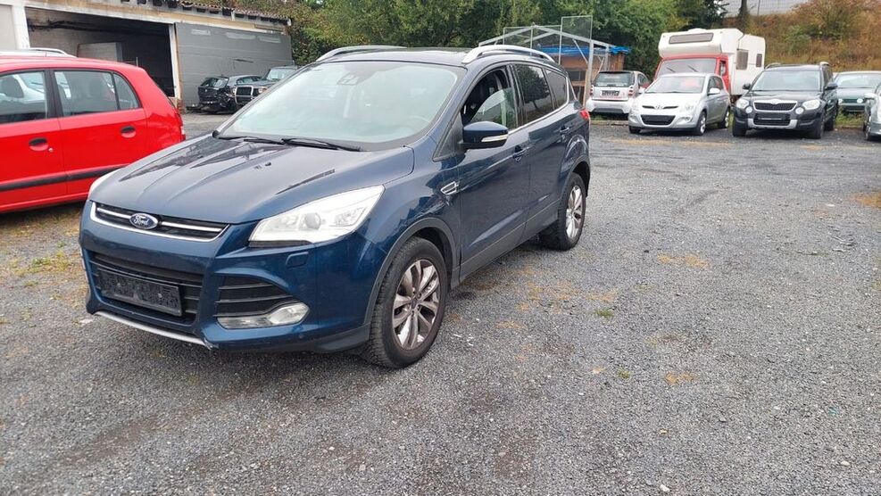 Ford Kuga 300.000 km 5.900 € Elz 65604