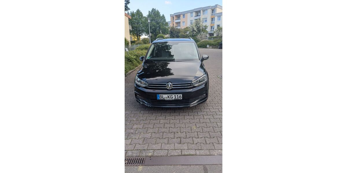 VW Touran 48.705 km 18.900 &euro; Hechingen 72379