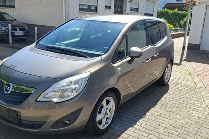 Opel Meriva 63.800 km 6.490 &euro; Viernheim 68519