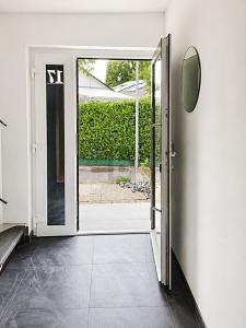 EINZIEHEN, FERTIG GESTALTEN UND WOHLFÜHLEN - Einfamilienhaus Saarlouis | Angebot:27143814