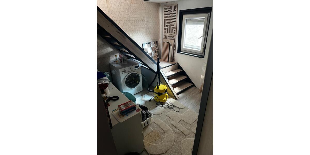 Einfamilienhaus Weidenstetten - 6 Zimmer, 150 m&sup2;, 187.000&euro; | Angebot:27102008