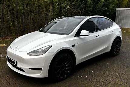 Tesla Model Y 53.000 km 35.990 &euro; Aachen 52068