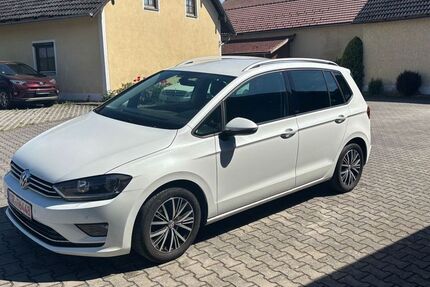 VW Golf Sportsvan 144.791 km 12.400 &euro; Kirchroth 94356