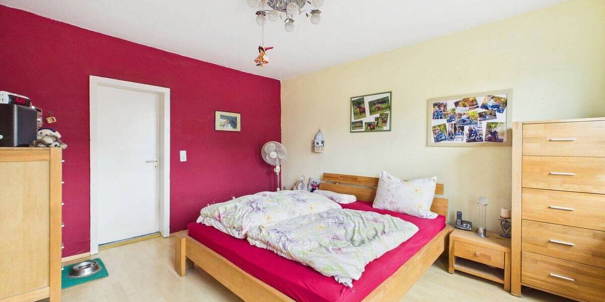 Doppelhaushälfte Gießen Kleinlinden - 7 Zimmer, 178 m&sup2;, 350.000&euro; | Angebot:26119405