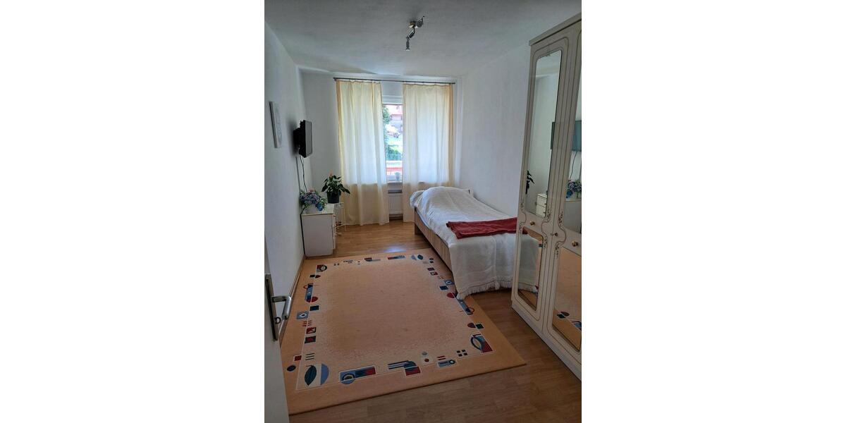 Etagenwohnung Eschwege - 3 Zimmer, 84 m&sup2;, 182.000&euro; | Angebot:26768894