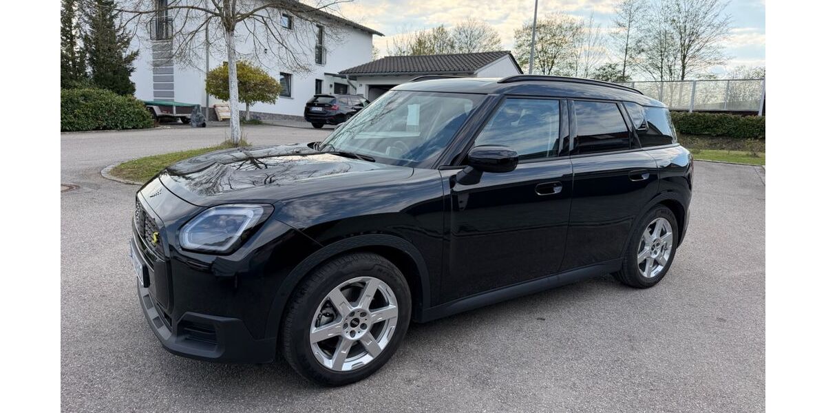 Mini Countryman SE (Cooper) 19.000 km 36.790 &euro; Dingolfing 84130