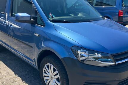 VW Caddy 156.000 km 14.800 &euro; Kelkheim 65779