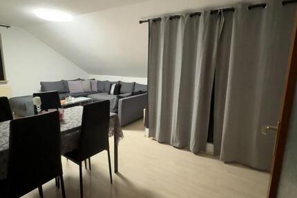 Helle 3,5 Zimmer-Dachgeschosswohnung in Vaihingen Enz 3 zimmer