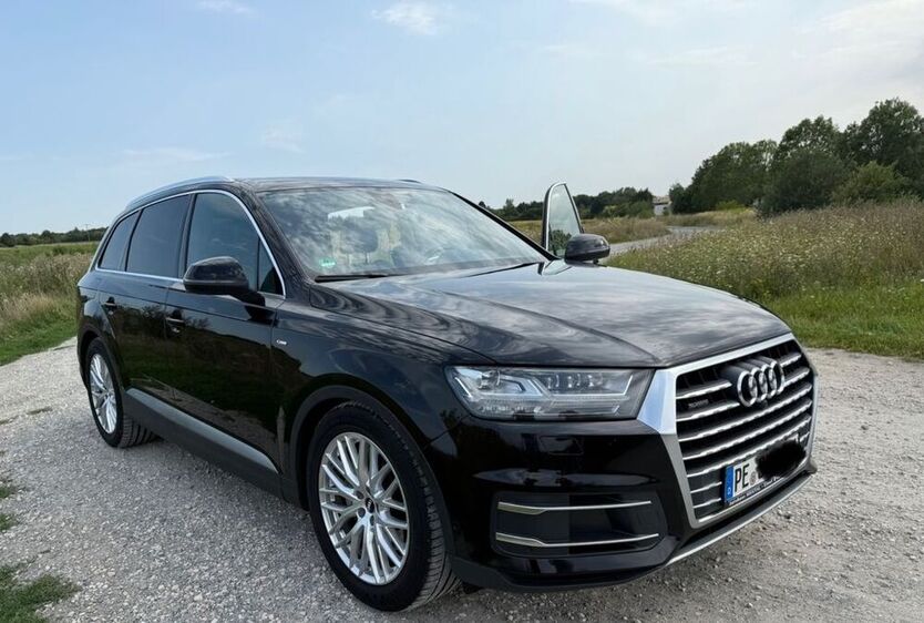 Q7