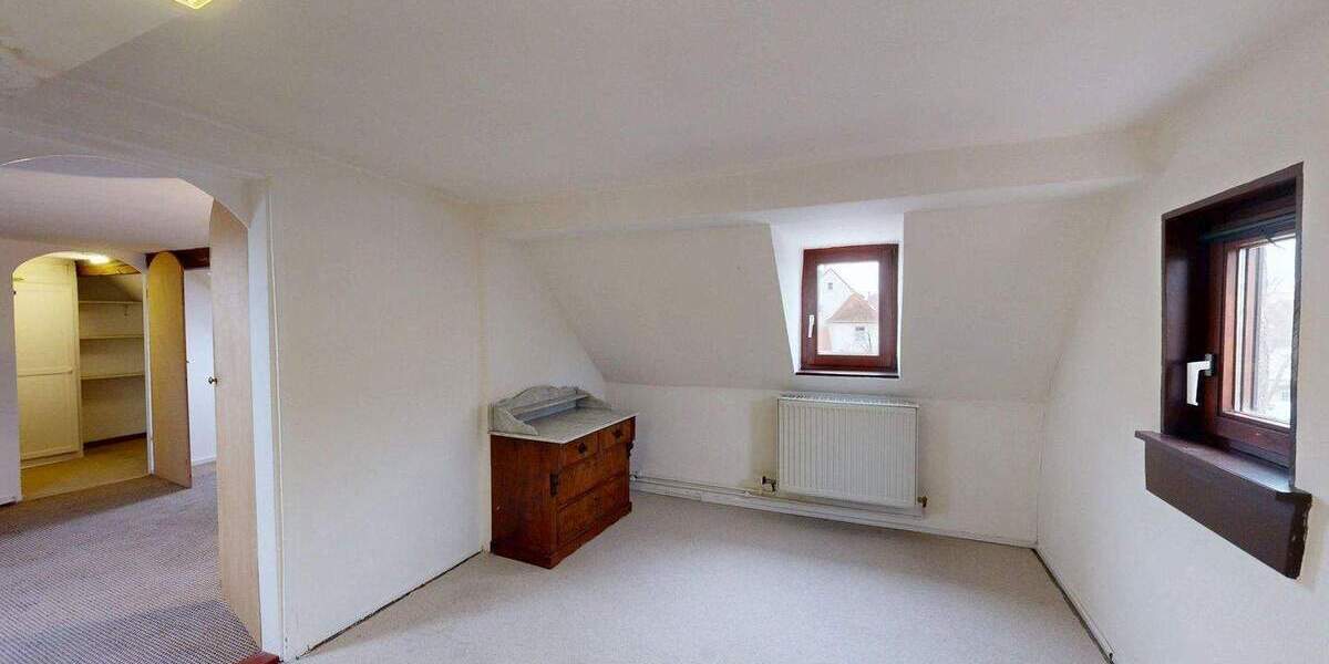 Mehrfamilienhaus, Wohnhaus Germersheim - 6 Zimmer, 125 m&sup2;, 220.000&euro; | Angebot:24738220