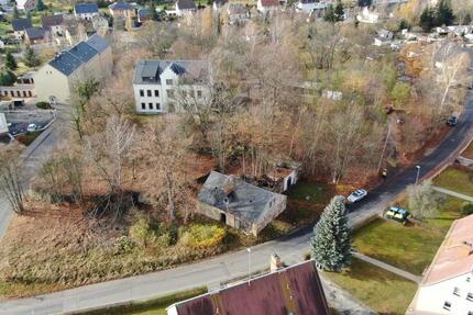 Denkmal-Huthaus mit großem Grundstück – genehmigte Wohnidee zimmer