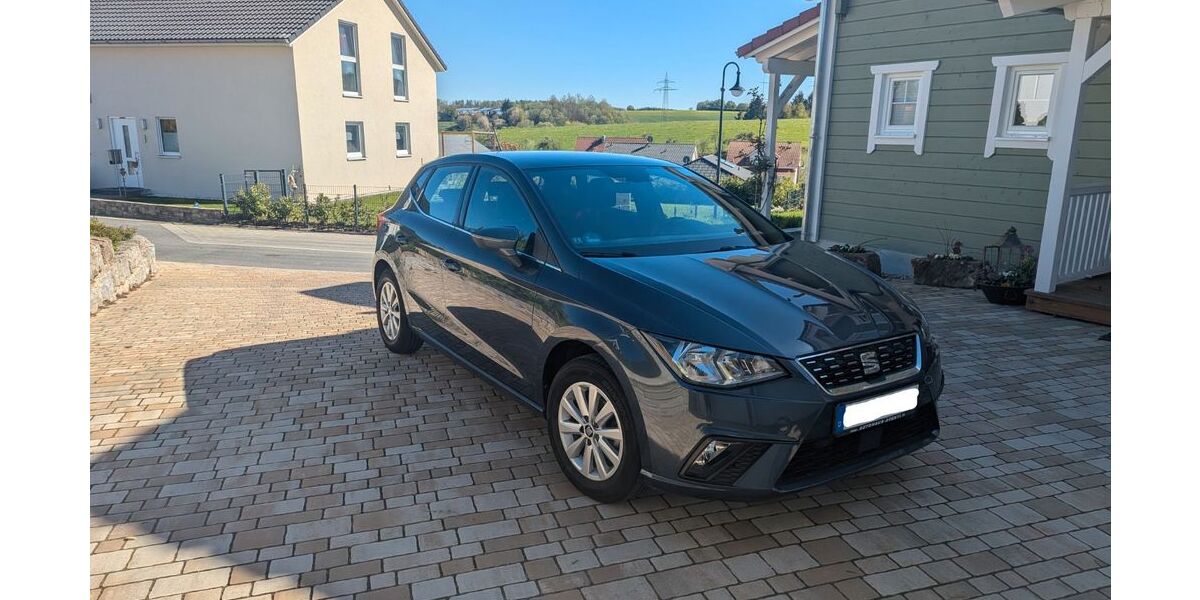 Seat Ibiza 49.500 km 14.200 &euro; Rentweinsdorf 96184