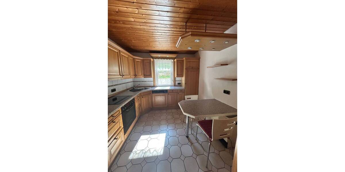 Mehrfamilienhaus, Wohnhaus Schramberg - 6 Zimmer, 136 m&sup2;, 149.000&euro; | Angebot:26377834