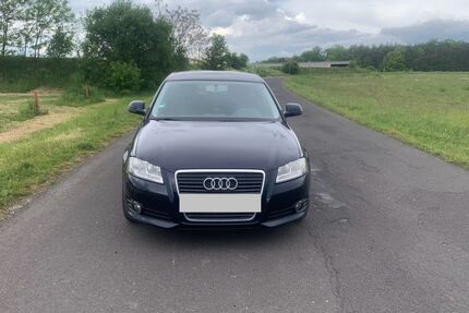 Audi A3 223.000 km 4.550 &euro; Zell am Main 97299