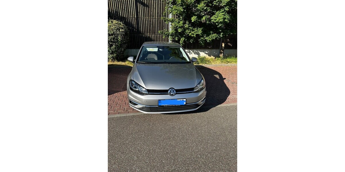 VW Golf 76.200 km 24.100 € Mannheim 68159