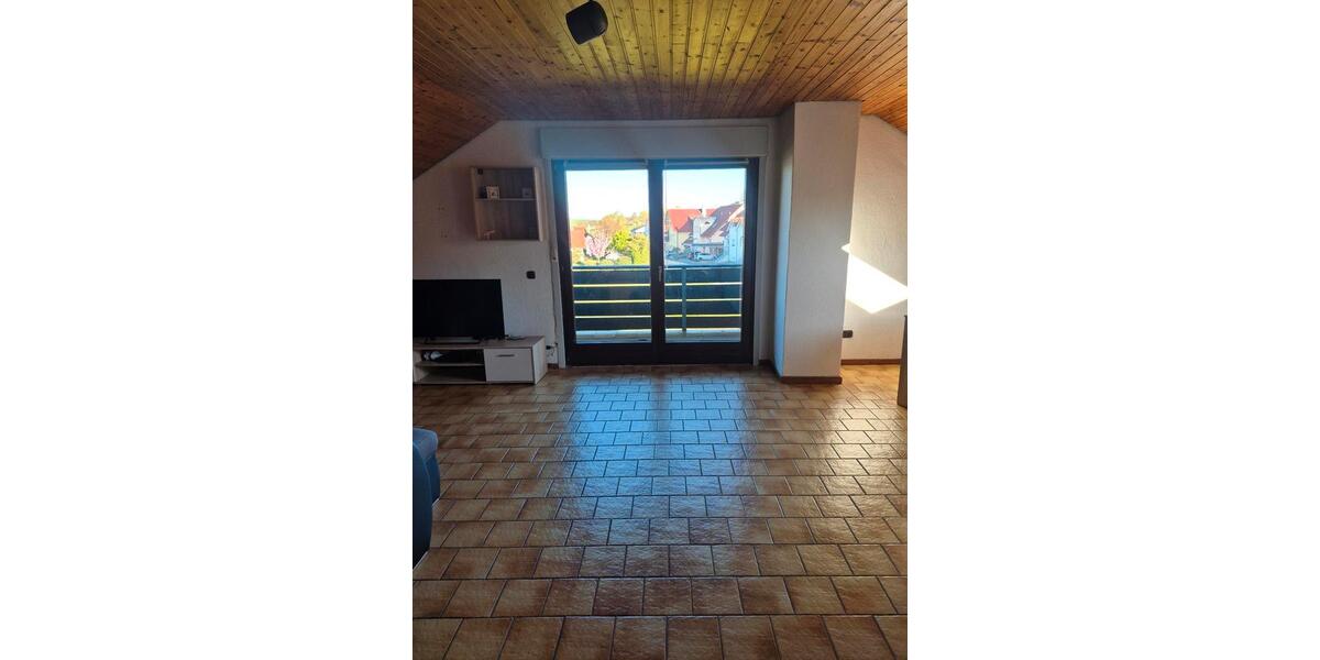 Dachgeschoßwohnung Lauterbach (Hessen) - 1 Zimmer, 60 m&sup2;, 380&euro; | Angebot:26339689