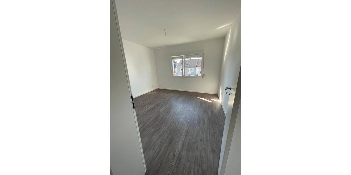 Etagenwohnung Bergheim Ahe - 2 Zimmer, 58 m&sup2;, 786&euro; | Angebot:26241831