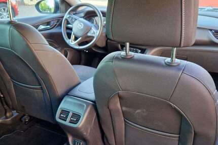 Opel Insignia 156.000 km 9.999 &euro; Zetel 26340