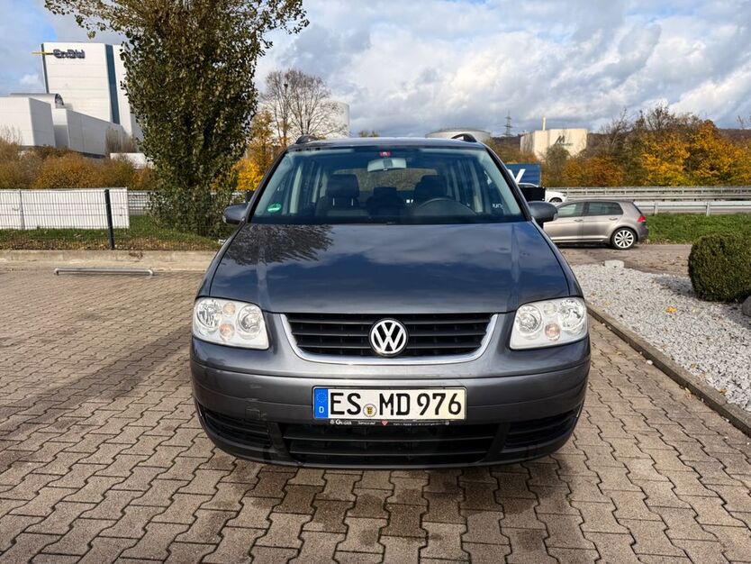 VW Touran 219.000 km 3.100 € Kirchheim Unter Teck 73230