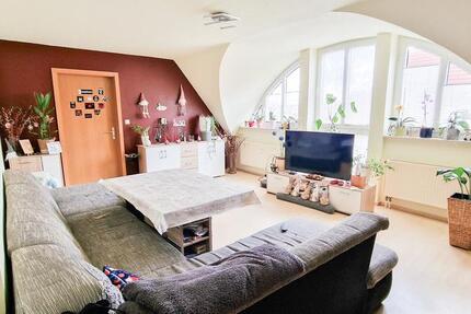 Ihr neues Zuhause: Helle, großzügige Wohnung in ruhiger Umgebung 4 zimmer