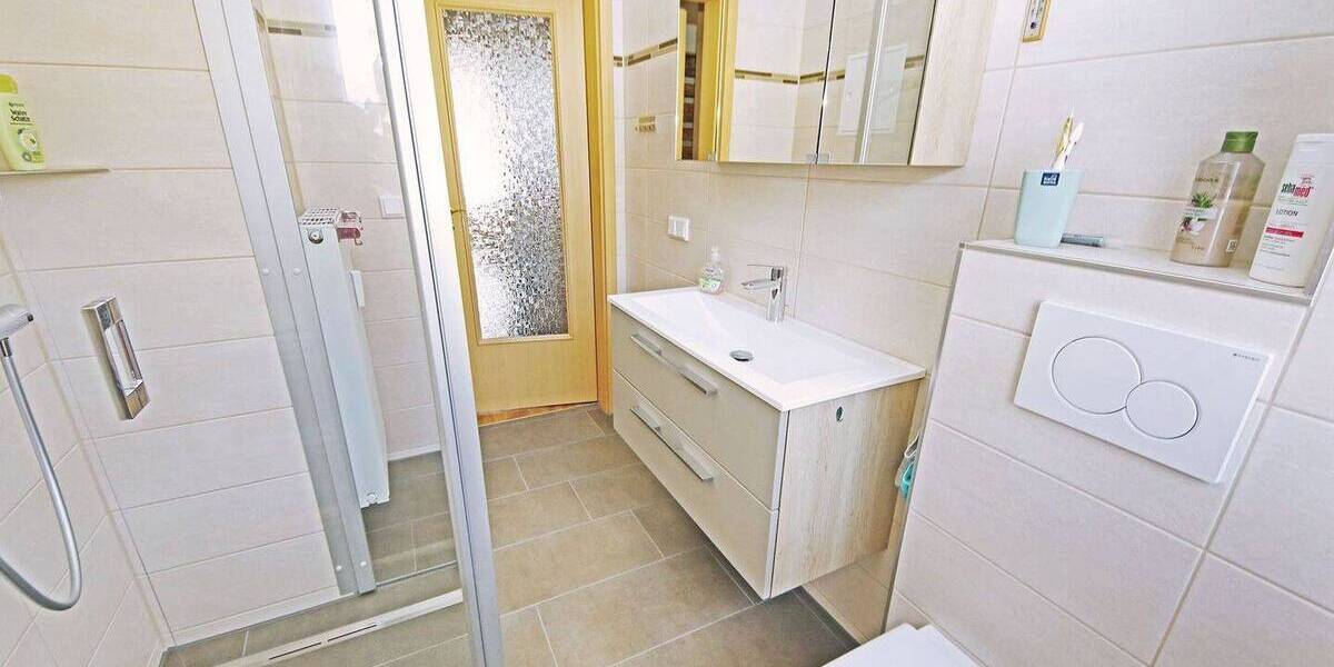 Etagenwohnung Dessau-Roßlau Roßlau - 3 Zimmer, 67 m&sup2;, 92.000&euro; | Angebot:25780809