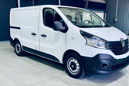 Renault Trafic 234.500 km 9.399 &euro; Oberhausen-Rheinhausen 68794