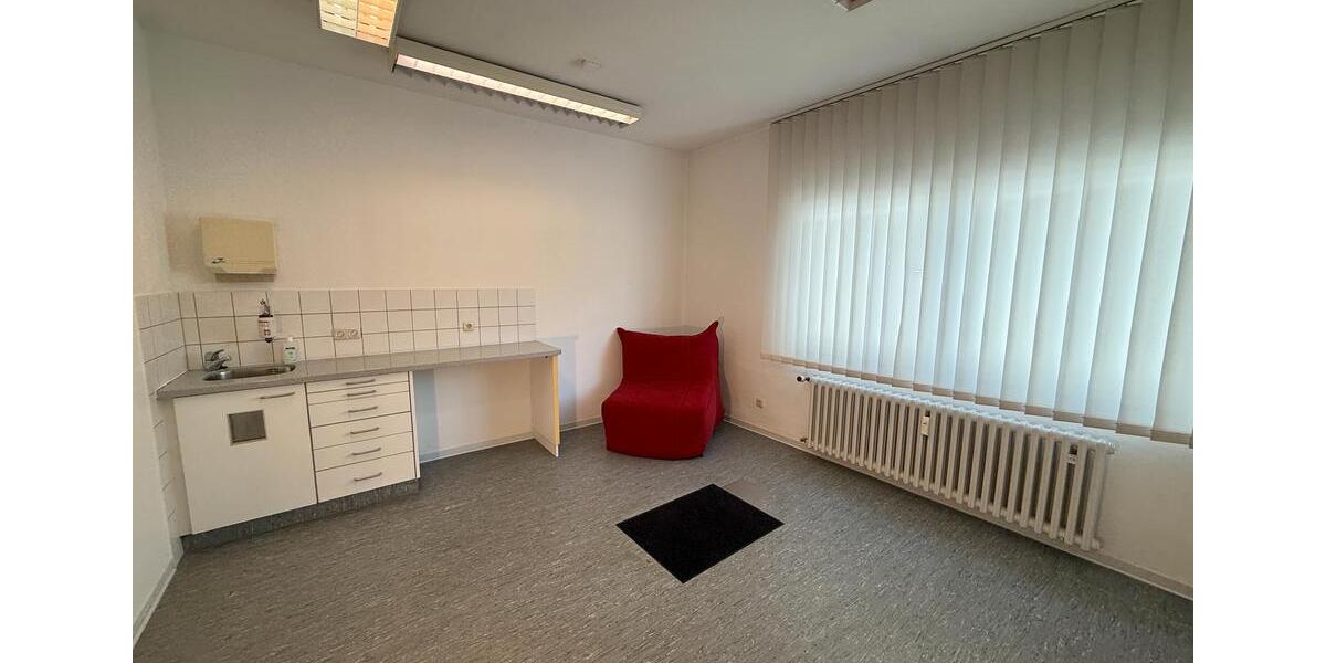 Gewerbeobjekt Deggendorf - 900&euro; | Angebot:23140433