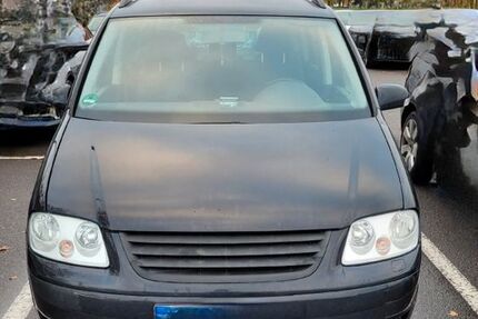 VW Touran 93.000 km 3.650 € Glebitzsch 06794