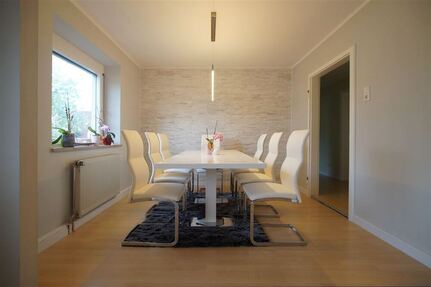 Großzügige 3-Zimmer-Wohnung, zentral gelegen