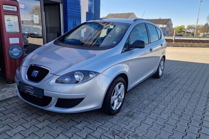 Seat Altea 182.000 km 3.399 &euro; Paderborn 33104