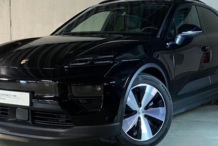 Porsche Macan 8.900 km 72.290 &euro; Plattling 94447