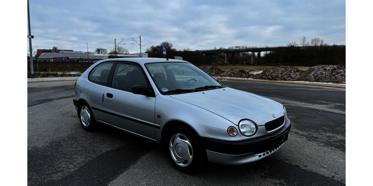 Toyota Corolla 69.000 km 3.999 &euro; Nauheim (bei Groß-Gerau) 64569