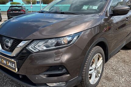 Nissan Qashqai 164.625 km 8.999 &euro; Bad Kötzting 93444