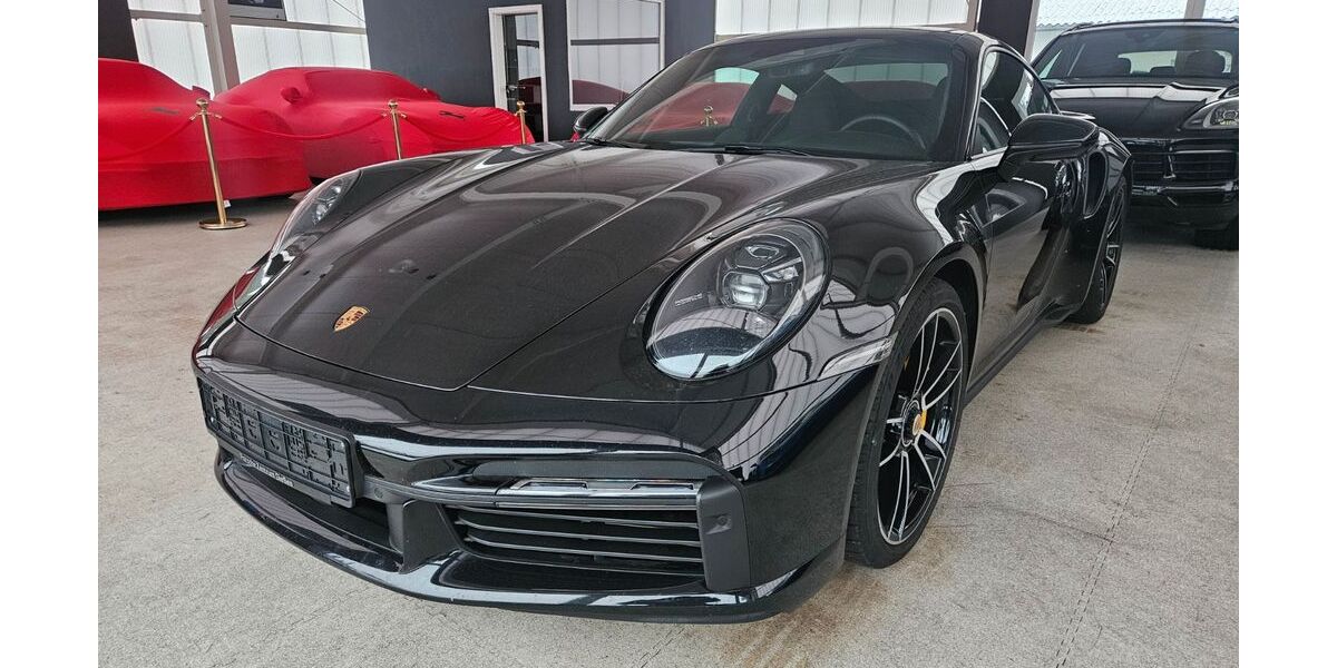 Porsche 992 25.000 km 214.800 &euro; Marburg 35043