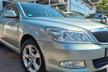 Skoda Octavia 102.900 km 5.990 &euro; Haibach 63808