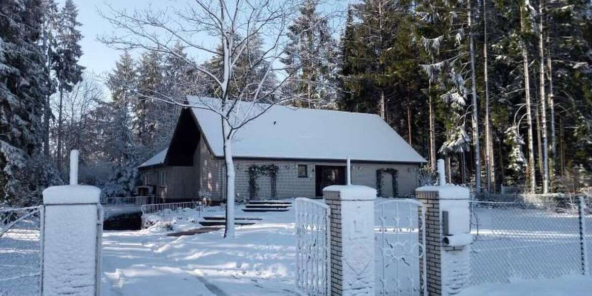 Wohnung zum Mieten in Osterholz-Scharmbeck 1.100 € 175 m² 5 zimmer