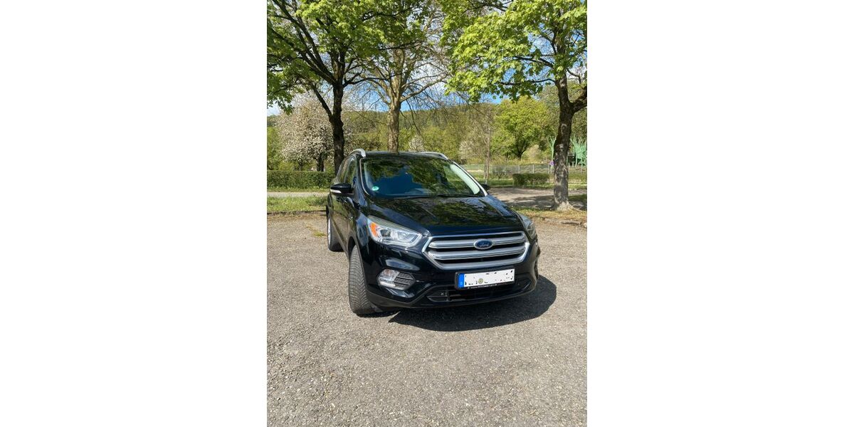 Ford Kuga 136.000 km 12.500 &euro; Gottmadingen 78244