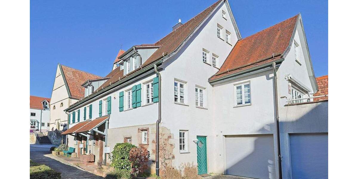 Doppelhaushälfte Ehningen - 4 Zimmer, 135 m&sup2;, 1.755&euro; | Angebot:25603660