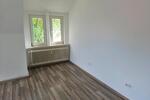 Dachgeschoßwohnung Nienburg (Weser) - 3 Zimmer, 61 m&sup2;, 80.000&euro; | Angebot:27163137