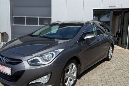 Hyundai i40 228.680 km 4.900 &euro; Bedburg-Hau 47551