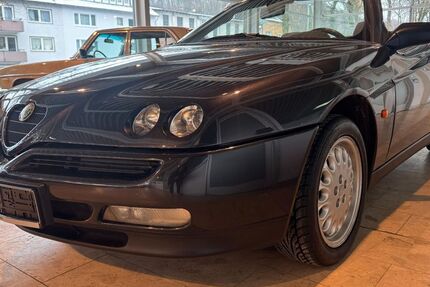 Alfa Romeo Spider 134.024 km 7.900 &euro; Wülfrath 42489