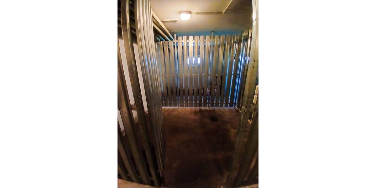 Etagenwohnung Leipzig Sellerhausen-Stünz - 3 Zimmer, 80 m&sup2;, 770&euro; | Angebot:26862882
