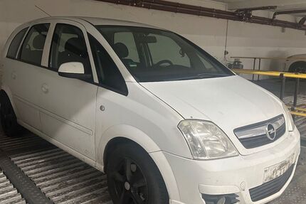 Opel Meriva 216.000 km 650 &euro; Hochheim 65239