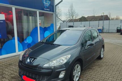 Peugeot 308 150.000 km 7.399 &euro; Baden-Baden 76532