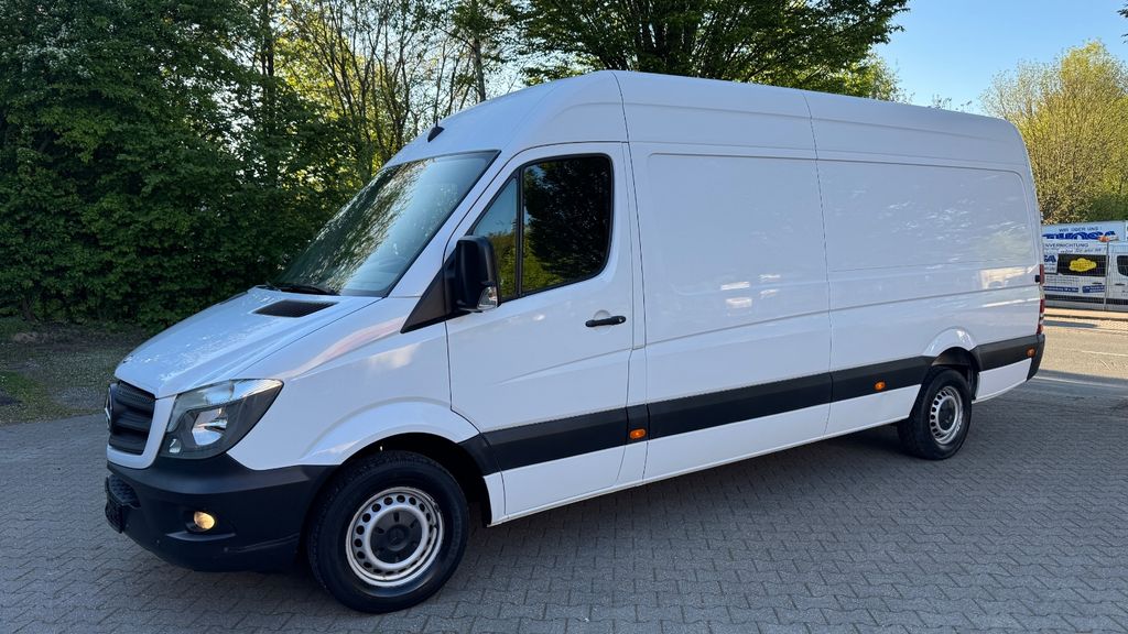 Mercedes-Benz Sprinter 208.000 km 16.900 &euro; Mülheim an der Ruhr 45472