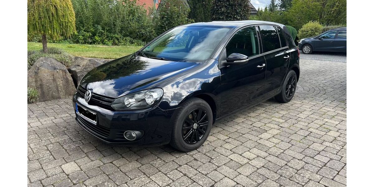 VW Golf 115.000 km 7.200 &euro; Breitscheid 35767