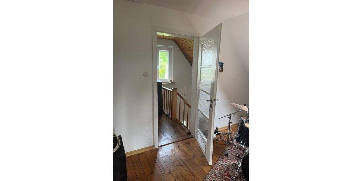 Freistehendes Einfamilienhaus mit viel Charme! 7 zimmer