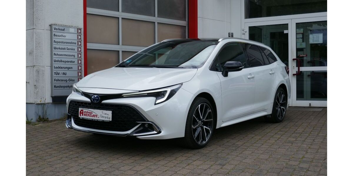 Toyota Corolla 38.828 km 33.500 &euro; Dahlwitz Hoppegarten 15366