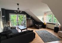 sehr schöne Teilmöbelierte 3 Zimmerwohnung zu vermieten